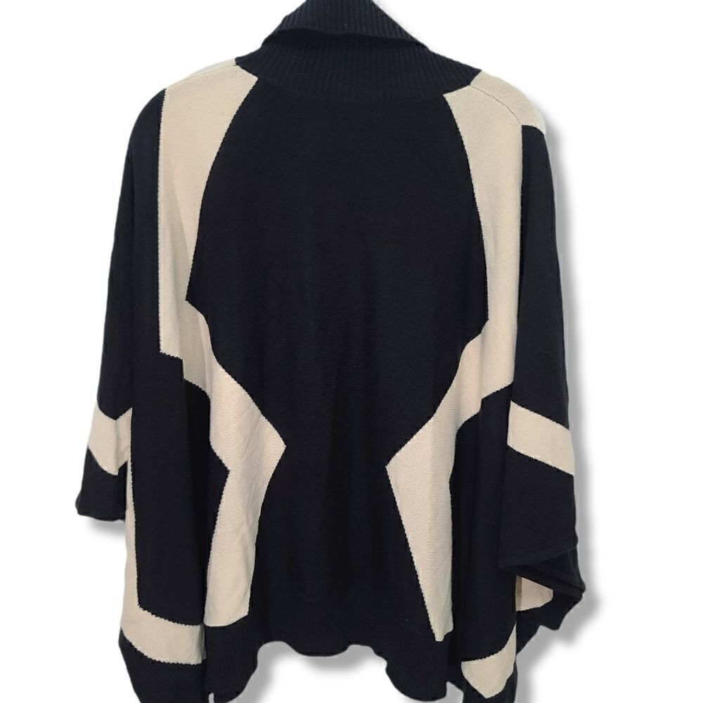 Jealous Tomato Wide Sleeve Black& cream  Knit Sweater/poncho o/s